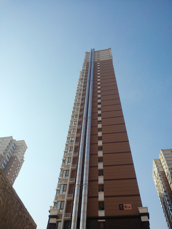 長(zhǎng)辛店安置房不銹鋼煙囪安裝