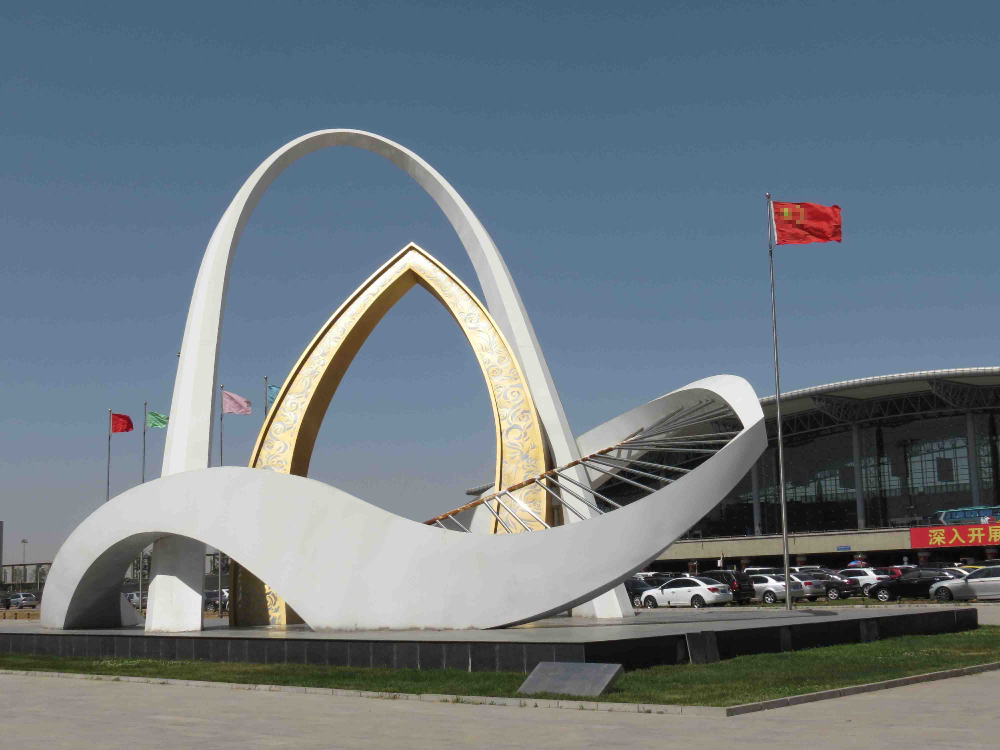 機(jī)場景觀雕塑，機(jī)場不銹鋼標(biāo)志，廣場大型標(biāo)志